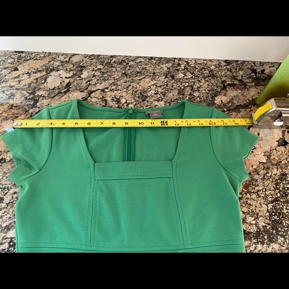 Ann Taylor Green Knit Dress ❤️ - Picture 4 of 4